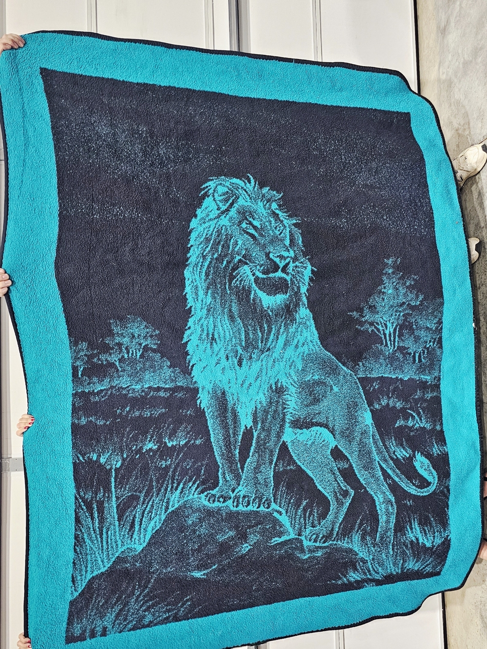 Vintage San Marcos Lion Blanket - Teal & Black - 90x64